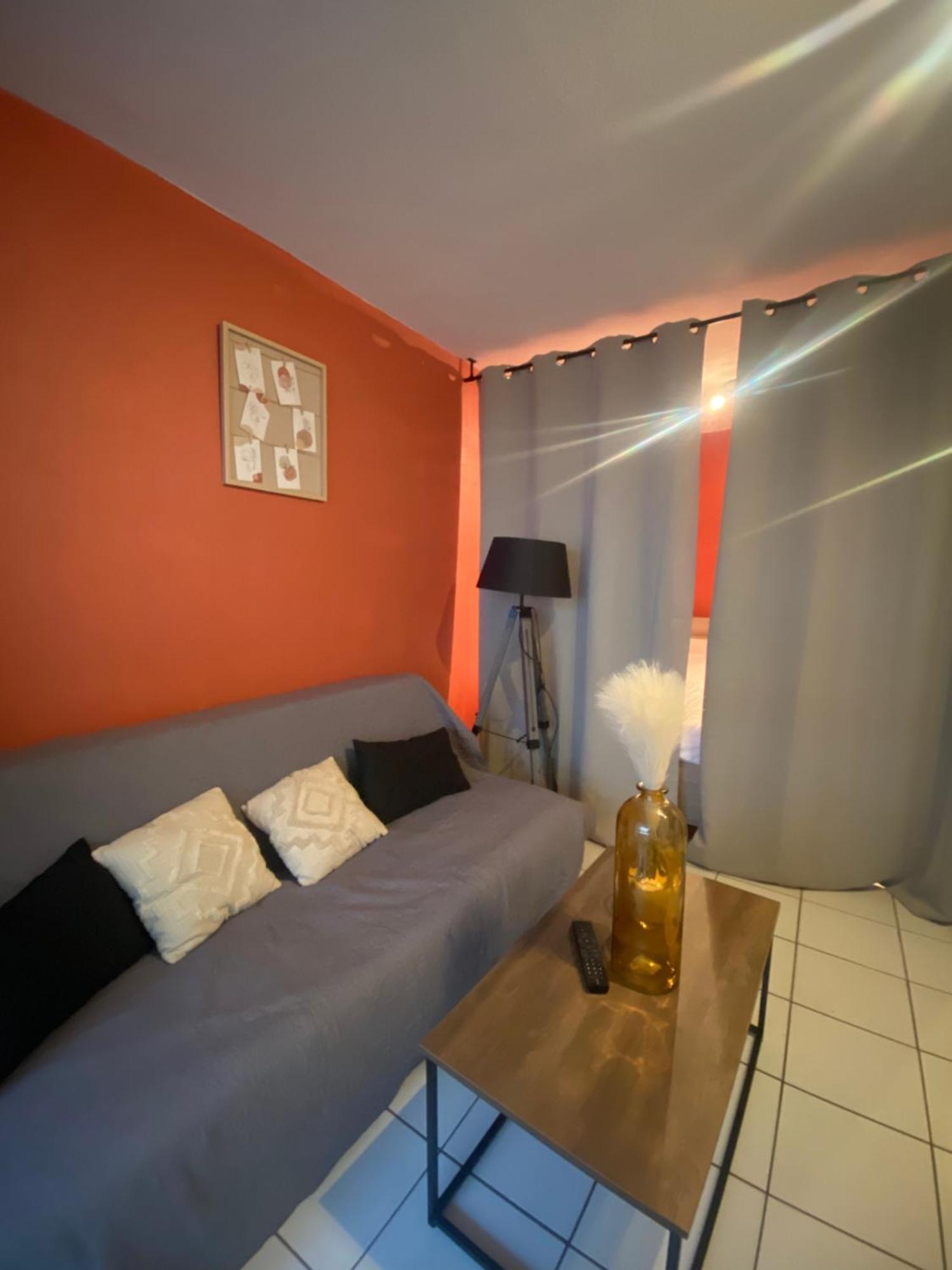 Appartement En Residence Ле Баркарес Экстерьер фото